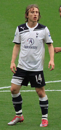 Luka Modrić 2010.jpg