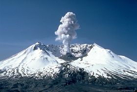 Вулкан Сент-Хеленс (1982 г.). Снимок USGS.