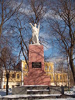 Monument to Stepan Khalturin.JPG