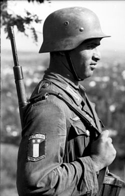 Bundesarchiv Bild 101I-177-1465-04, Griechenland, Soldat der Legion "Freies Arabien".jpg
