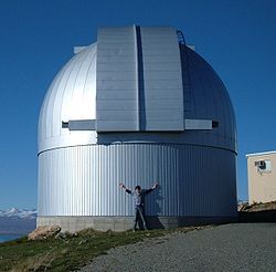 Купол 1.8-м телескопа для наблюдений микролинзирования