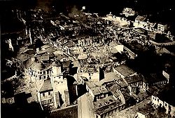 Велюнь после бомбардировки 1 сентября 1939 года (фото выполнено с башни готического собора Велюня)