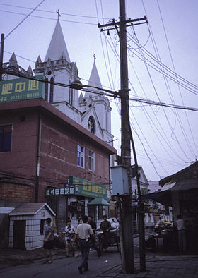Yichang church.jpg
