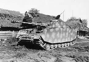 Bundesarchiv Bild 101I-088-3734A-19A, Russland, Panzer IV.jpg