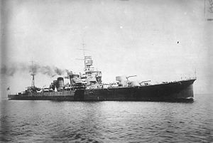 Тяжёлый крейсер «Фурутака» до перевооружения, с шестью башнями