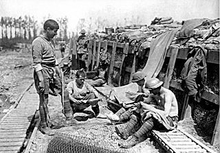 Breastwork trench at Armentieres 1916.jpg